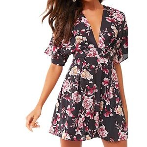 Essue boho kimono style black floral dress